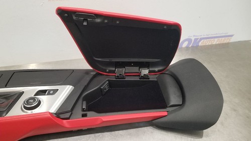 14 CHEVY CORVETTE C7 2LT AT FRONT FLOOR CENTER CONSOLE RED AND BLACK - Picture 9 of 12