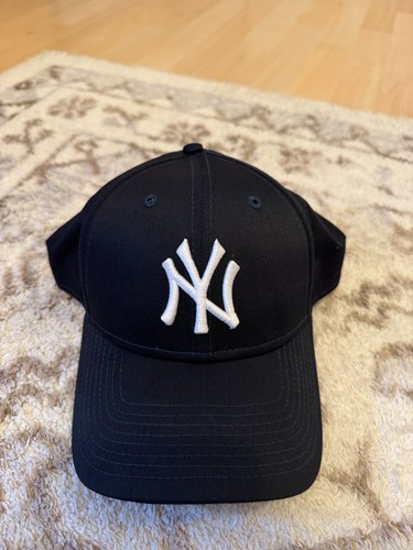 New Era ’47 New York Yankees Adjustable Hat - Navy Blue