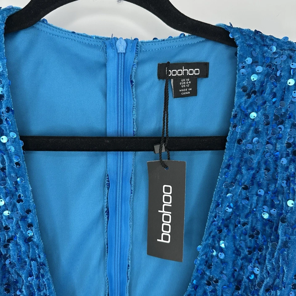 Macacão Boohoo 16 Blusa Manga Lantejoula Envoltório Frontal Feminino AZUL Decote V - Imagem 2 de 4