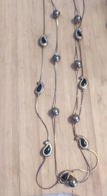 Vintage Gold Tone Encased Glass Beaded Layered Necklace