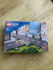 LEGO City Road Plates Building Set 60304 Glow in the Dark