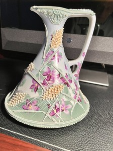 VINTAGE NIPPON PORCELAIN MORIAGE HAND PAINTED EWER/PITCHER-UNSIGNED