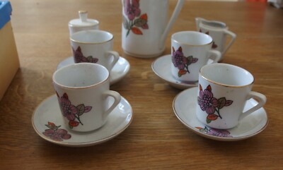 Old vintage 50s porcelain flower dinette