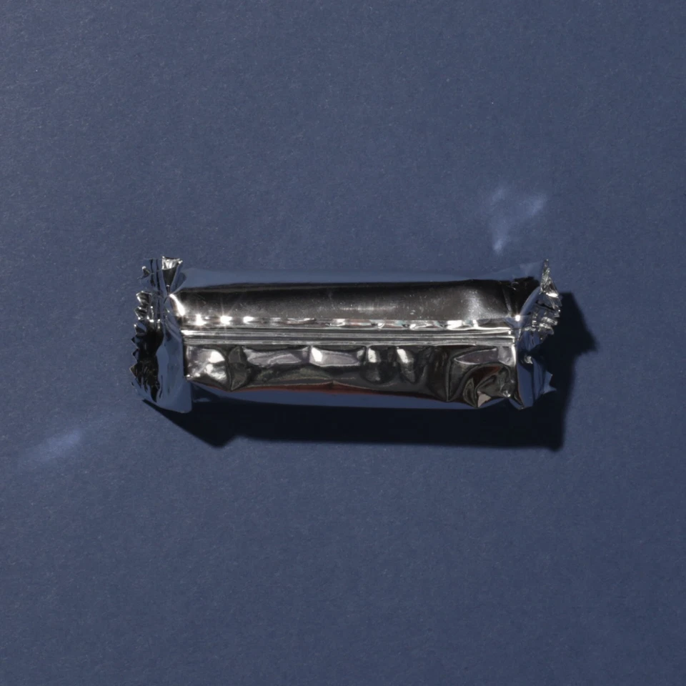 Película negativa Rollei RPX400 120 EXPIRADA en blanco y negro, caducada en julio de 2022 Foto 3 de 3