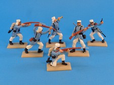 BRITAINS DSG  FRENCH LEGION LIGTH BLUE  WHITE  PLASTIC TOY SOLDIERS
