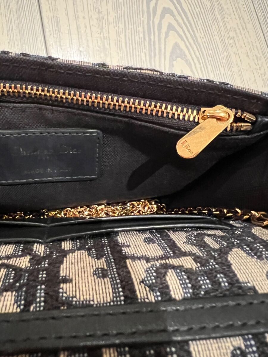 DIOR 30 Montaigne 2-in-1 Crossbody Pouch Belt & Chain Bag DIOR 30 Montaigne 2-in-1 Crossbody Pouch Belt & Chain Bag