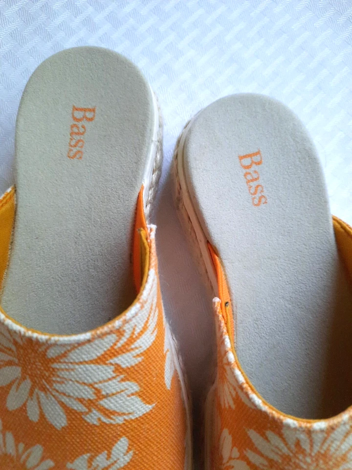 Sandalias Bass Holiday Girls 5 1/2 nuevas sin etiquetas naranja floral, suela tejida, isla, Hawaii Foto 2 de 4