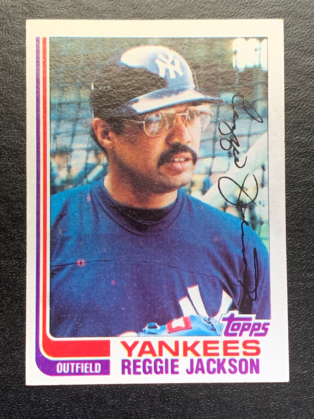 1982 Topps Baseball Card #300 Reggie Jackson New York Yankees