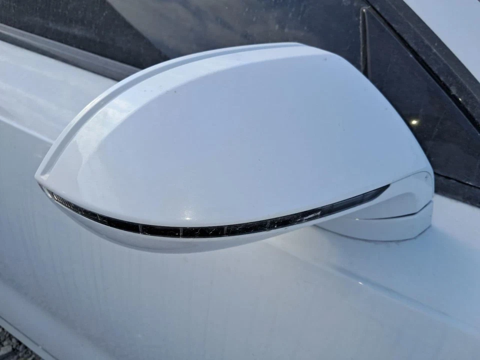 2016 Audi A7 Right Passenger Side Mirror OEM Lane Keep Assist Used 433930 - Image 3 of 4