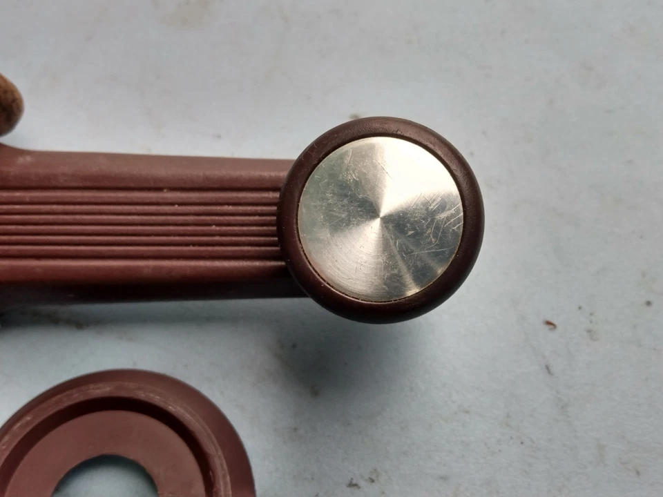 Honda Acura Handle Manual Crank Door Panel Window Glass Knob Clip Base Red OEM - Image 4 of 4