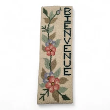 Vtg Needlepoint Hanging Tapestry "Bienvenue" Floral Welcome in French 5"x15"