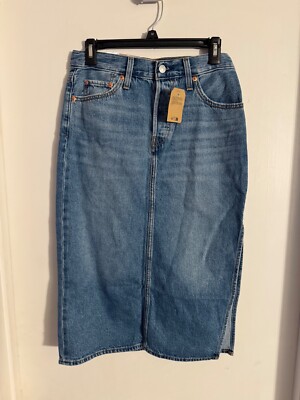 Women ''Levi's '' Blue denim midi button up skirt. Size 26 REg. $59.99