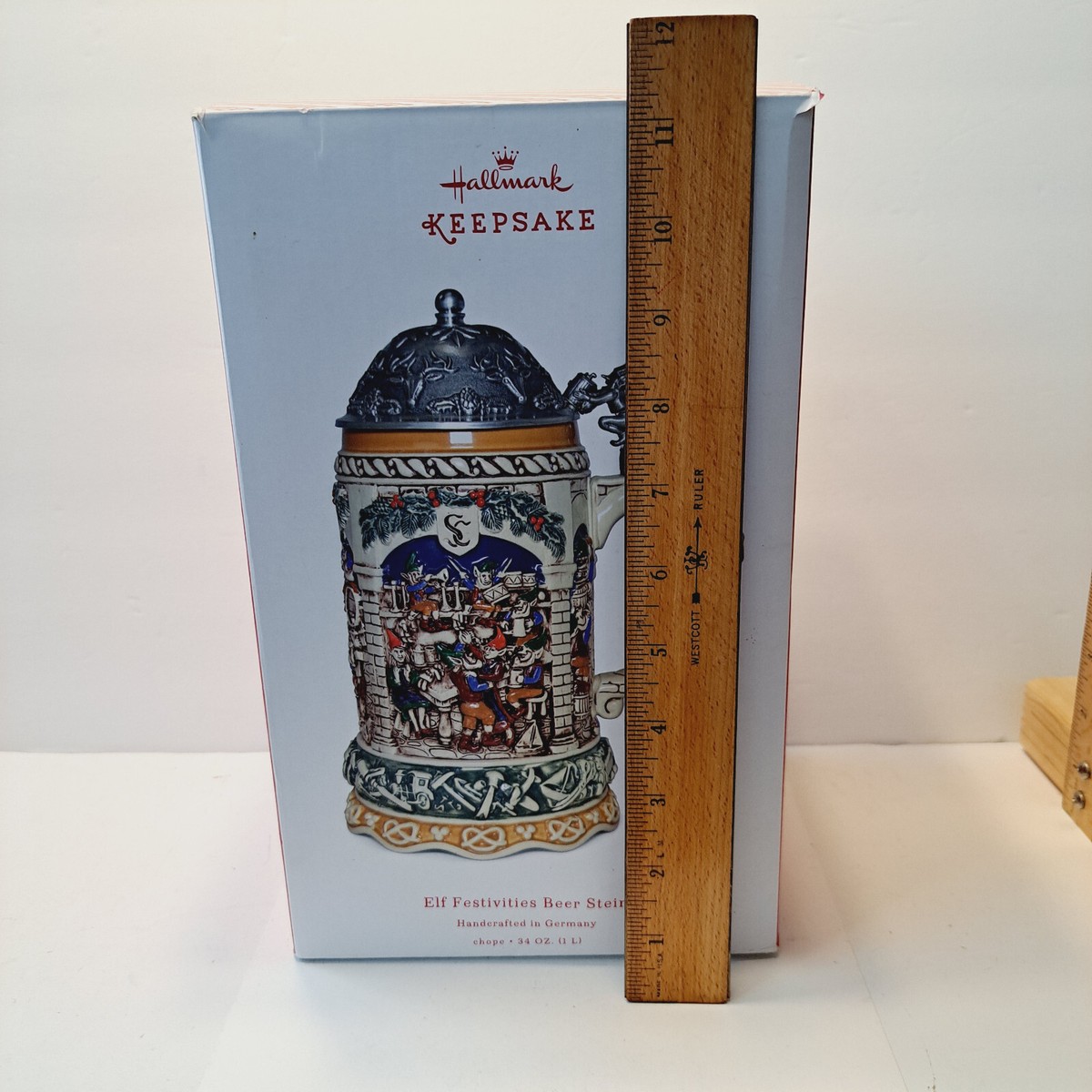 2017 HALLMARK KEEPSAKE ELF FESTIVITIES BEER STEIN 34 OZ--CERAMIC