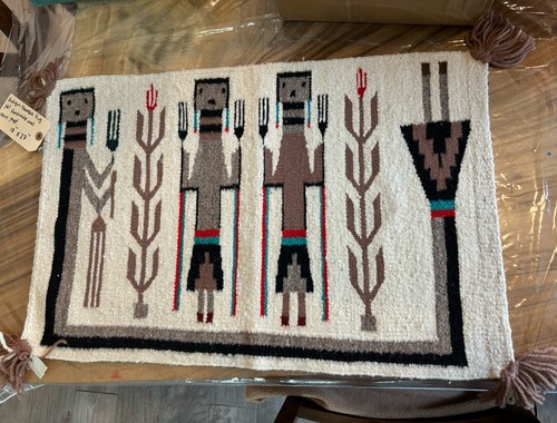 Vintage Navajo Rug Rainbow Yei 18x27 From 1940s Excellent Condt - Picture 2 of 2