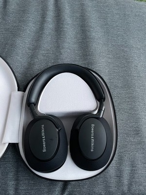 Bowers Wilkins px7 s2 Wireless Headphones