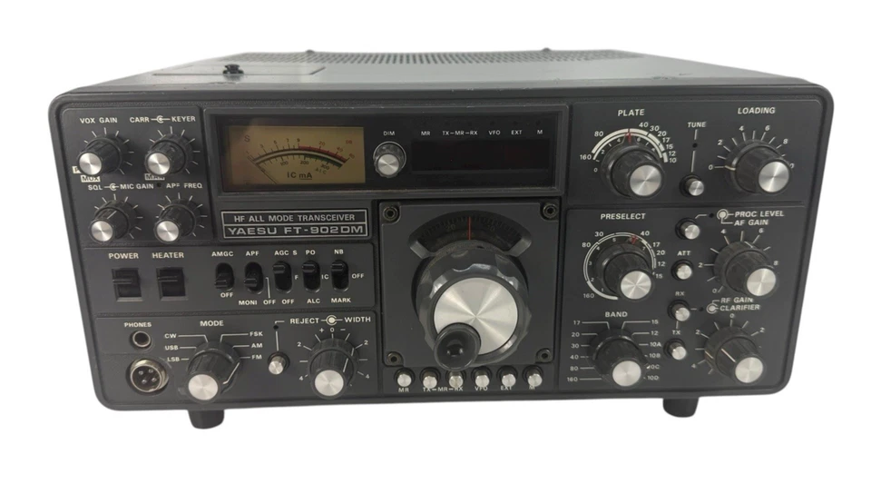 Yaesu FT-902DM HF transceiver - Image 4 of 4