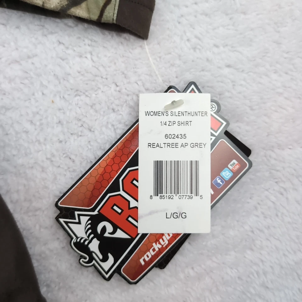 Rocky Silent Hunter Womans Femfit SiQ Atomic 1/4 Zip Shirt Realtree AP Large - Image 3 of 4