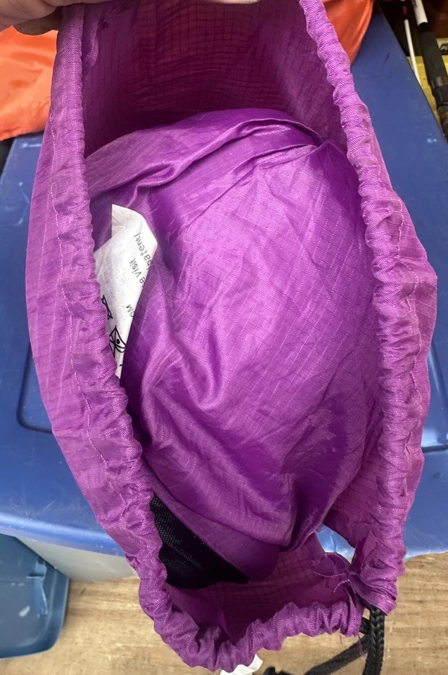 Tumbona inflable original Fatboy púrpura Lamzac L0005 con bolsa de transporte Foto 3 de 3