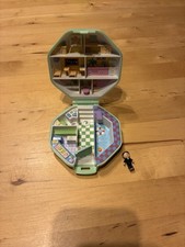1990 Polly Pocket Polly's School Bluebird With One Figure
