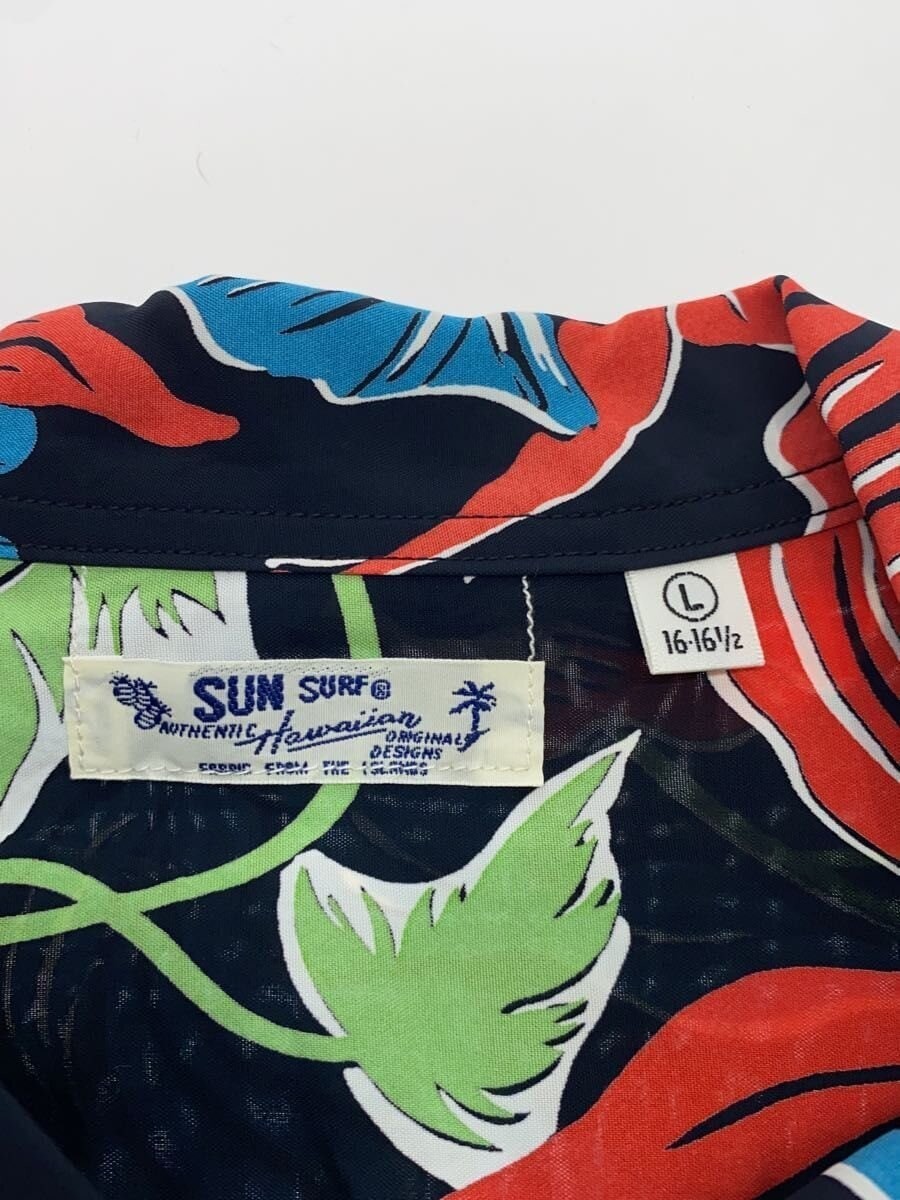 SUN SURF men's Aloha shirt size L rayon navy all-over print red hibiscus USED image 5