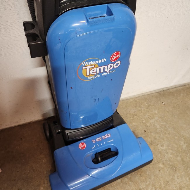 Tempo Bagged Upright Vacuum Cleaner - Image 4