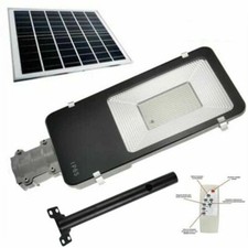 Lampione Faro Stradale a LED energia KIT solare 50w 100w 150w pannello solare 