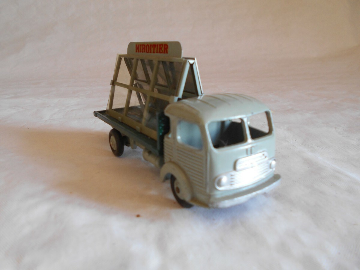 Miniature Dinky Atlas Réf. 33C - Simca Miroitier Saint Gobain - Échelle 1:65 - Neuf Sous Boîte - Collection Voiture Ancienne