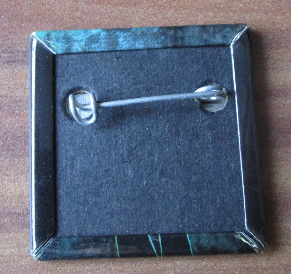 INXS Pinback Button RAR + 2 CDs + Das erste offizielle Fan-Buch Tour 80er Jahre - Bild 3 von 4