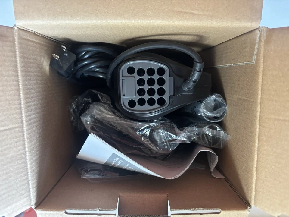 SowTech Pro-Cyclone System Corded Stick Vacuum Cleaner SVC1016 Black - Image 2 of 2