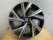 1 x VW GOLF R MK8 18" BERGAMO R LINE DIAMOND CUT & BLACK GENUINE OEM ALLOY WHEEL
