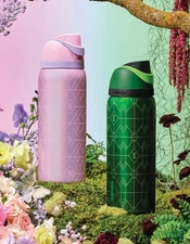 Owala Wicked For Good Glinda & Elphaba 32oz Freesip Bundle - In Hand