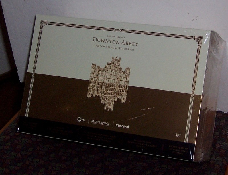 Downton Abbey  Complete Collector's Set  Limited Edition Brand New Sealed ~ SALE