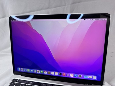 2020 Apple MacBook Pro 13.3