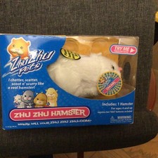 Zhu Zhu Pets Hamster White 86652 New In Box 2008 Free Shipping