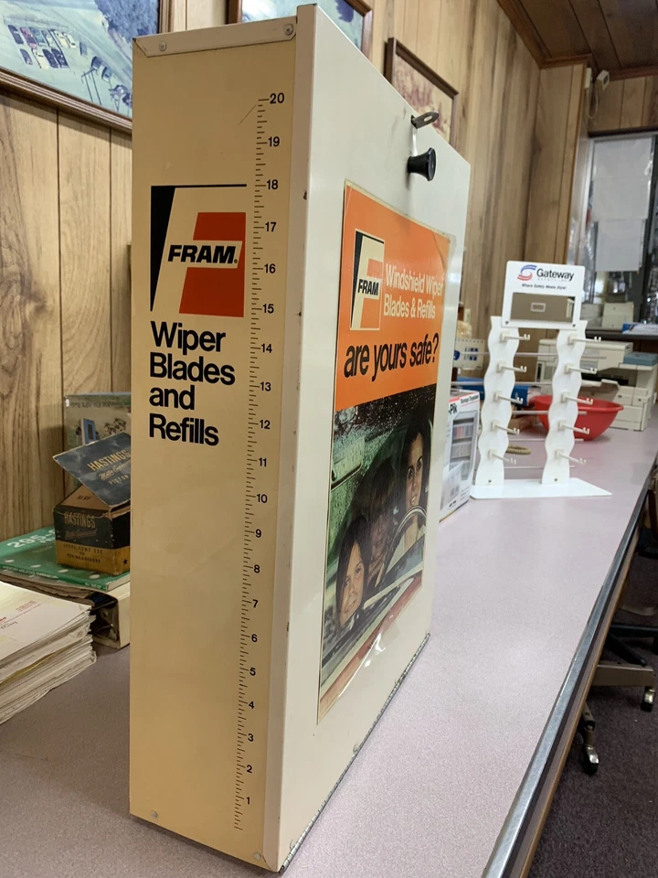 1972-1973 Fram Windshield Wiper Display - Image 3 of 4