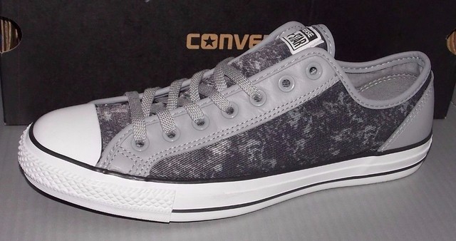 gray chuck taylors mens