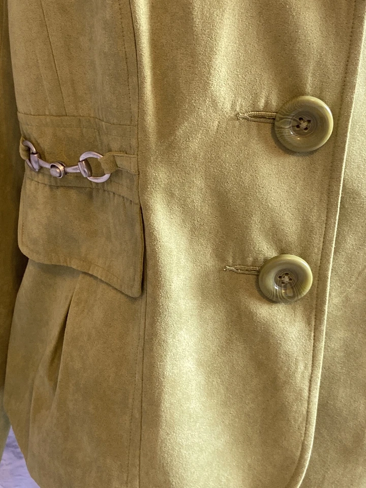 Chaqueta Blazer Para Mujer STUDIO WORKS Imitación Gamuza Forrada 3 Botones Talla 12 Verde Lima Foto 3 de 4