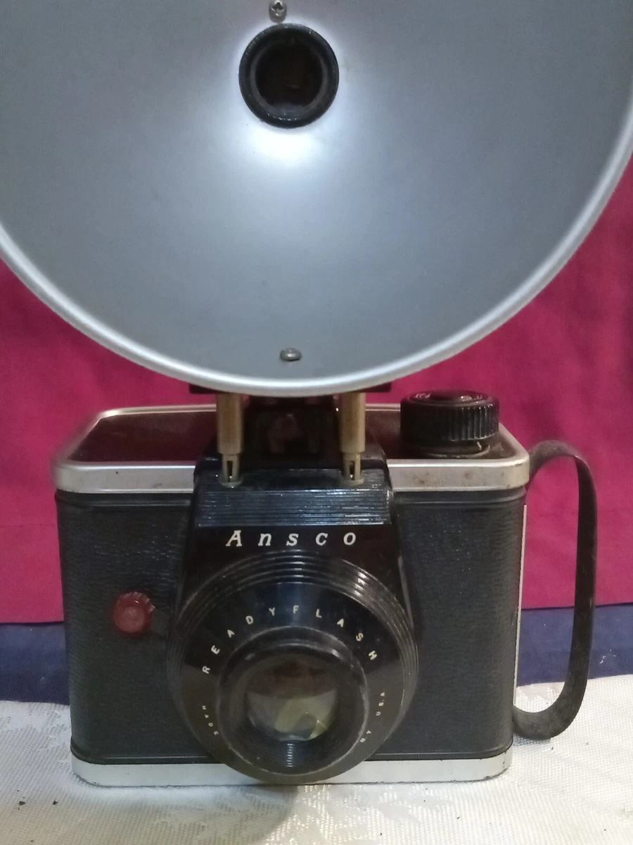 Vintage Ansco Ready-flash Camera Made In Binghamton NY ⭐️UNTESTED⭐️SOLD AS IS ⭐️
