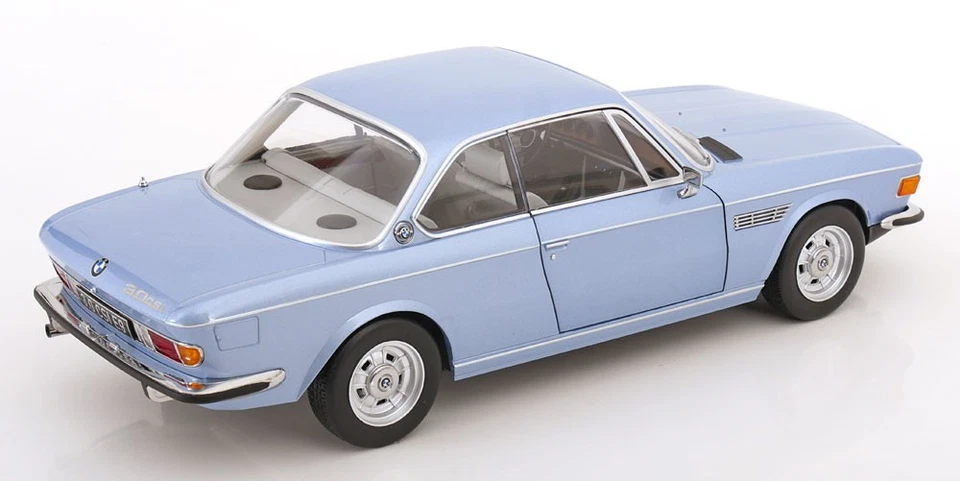 KK Scale 1:12 BMW 3.0 CSI E9 LIGHT BLUE METALLIC WITH ALUMINIUM RIMS 1971  - Image 3 of 4