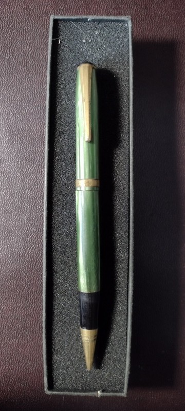 Vintage Mechanical Pencil/ Green Marbleized Body