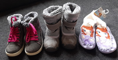 Lurchi Primigi Winterstiefel Boots Prinzessin Sofia Rutschsocken Gr. 24