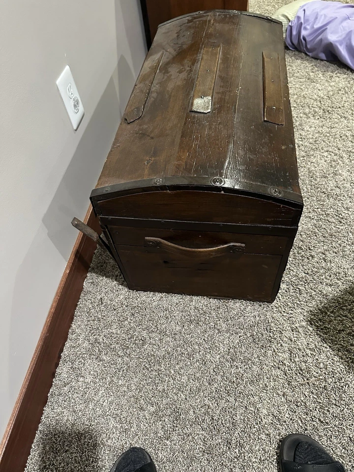 Vintage Antique Old Style Wood Chest Trunk Treasure Box Case Storage Home Decor - Image 4 of 4