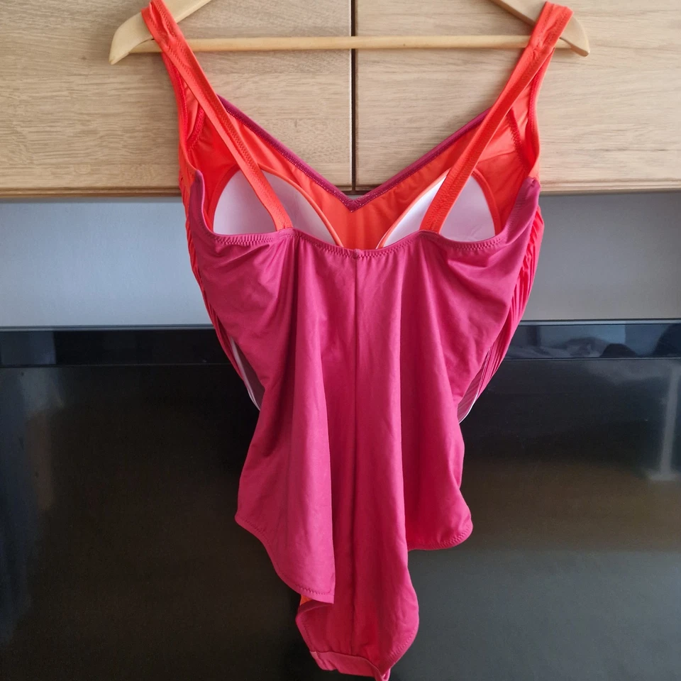 NEU! Class International Damen Push-Up-Bauch-Weg Badeanzug Wickel Optik 42E Pink - Bild 4 von 4