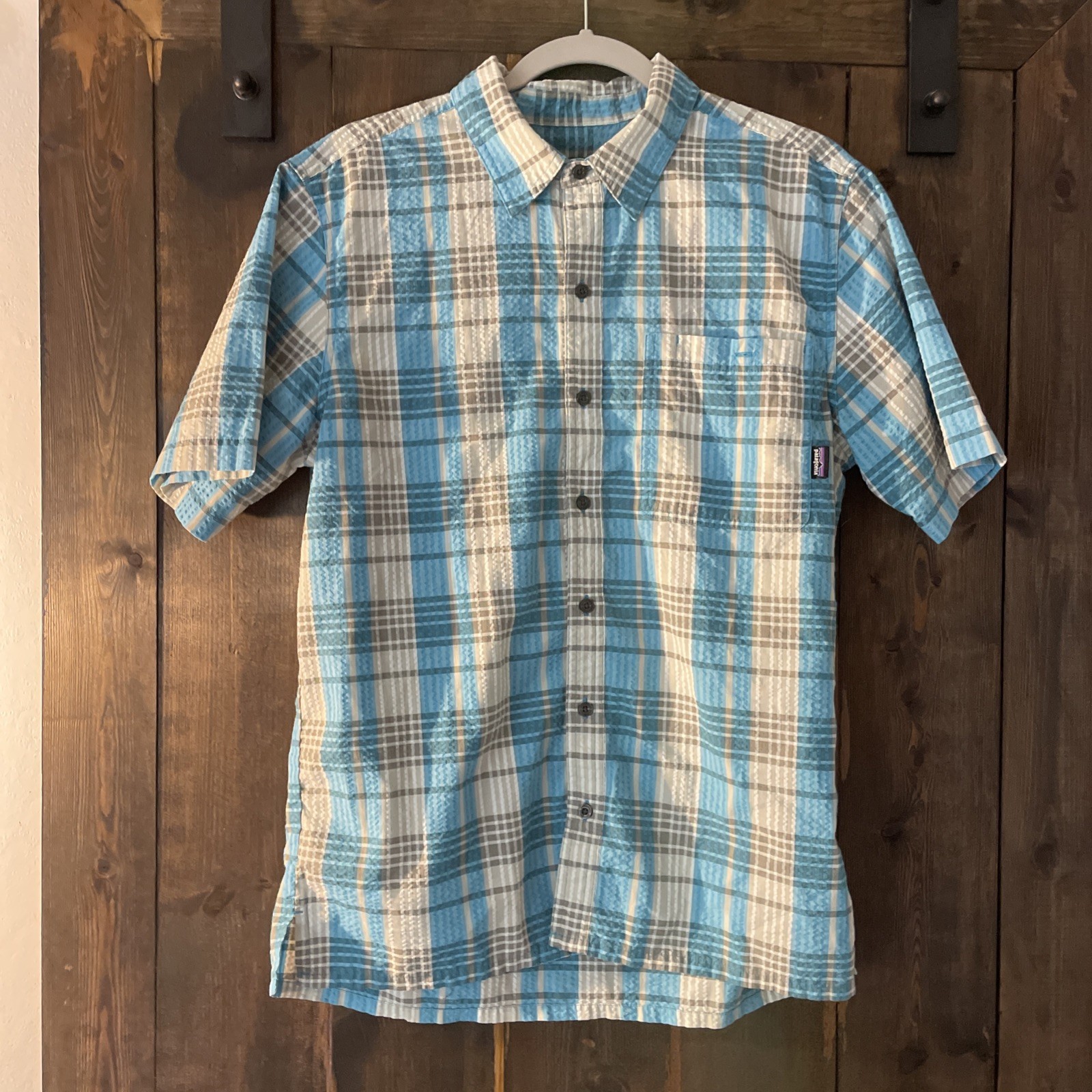 Patagonia Organic Cotton Men’s Short Sleeve Button Up Shirt Size M Medium