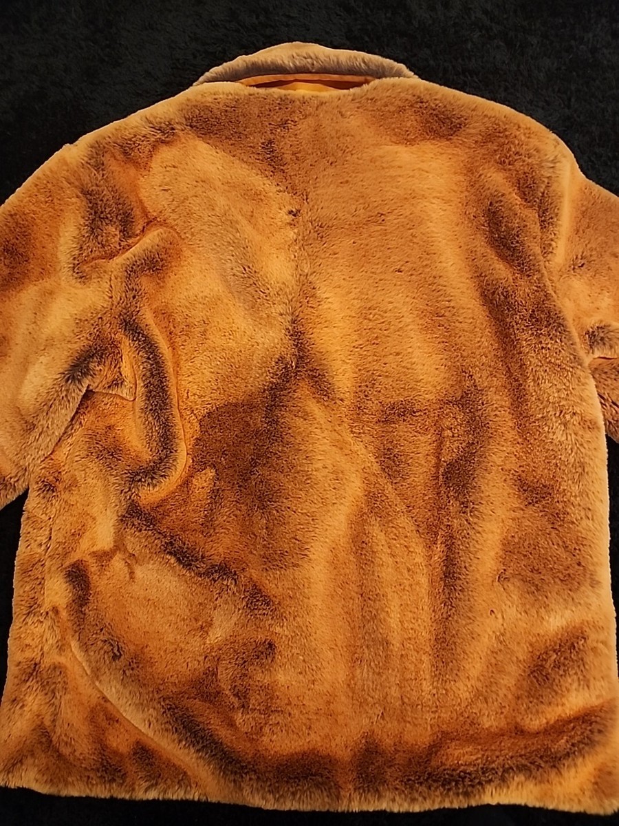 ULTRA RARE Supreme X Gore-Tex Box Logo 2-Tone Faux Fur Shop ULTRA RARE Supreme X Gore-Tex Box Logo 2-Tone Faux Fur Shop