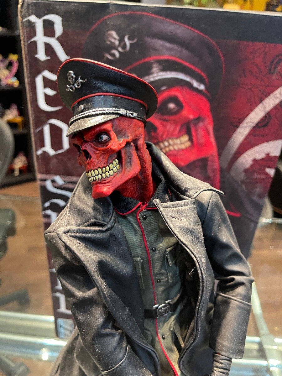 SIDESHOW EXCLUSIVE THE RED SKULL PREMIUM FORMAT STATUE 100/500