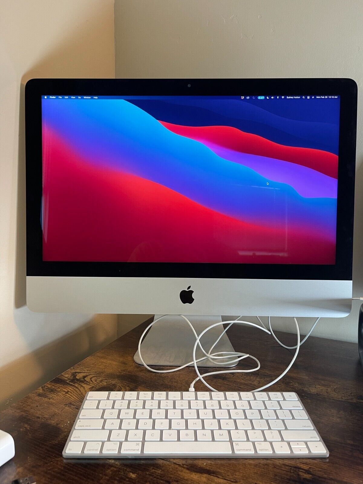 Apple iMac 21.5 - MacOs (Clavier & souris Apple inclus) - Déclassé