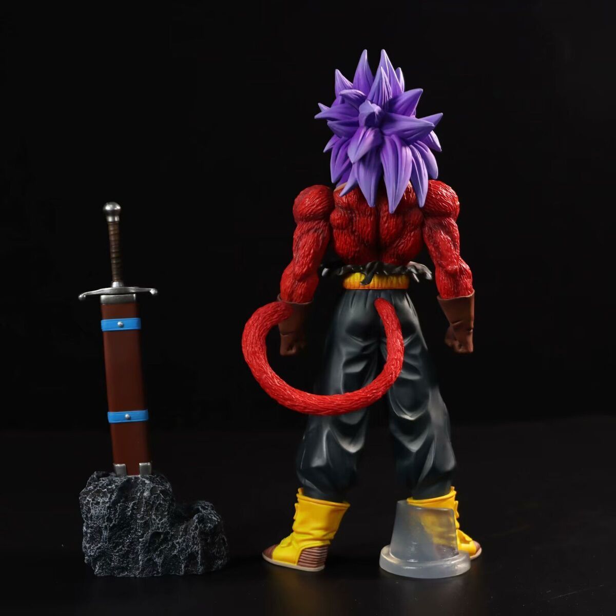 Dragon Ball Z Figuras Anime, Figurinha de Ação Trunks do Futuro, Super  Saiyan PVC Estátua, Modelo Colecionável, Brinquedos de Decoração, Presente,  30cm - AliExpress