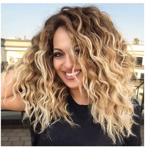Women Blonde Short Curly Wig Synthetic Curly Wavy Hair Heat