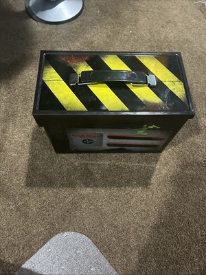 Ghostbusters Ghost Trap Tin Lunch Box